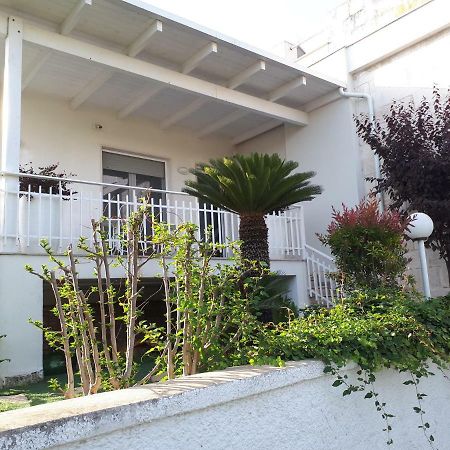 B&B Moma Bari Buitenkant foto