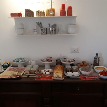 B&B Moma Bari Buitenkant foto
