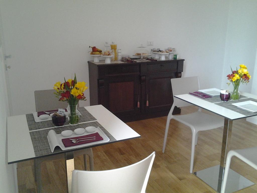 B&B Moma Bari Buitenkant foto