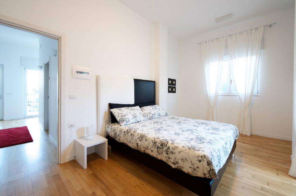 B&B Moma Bari Buitenkant foto